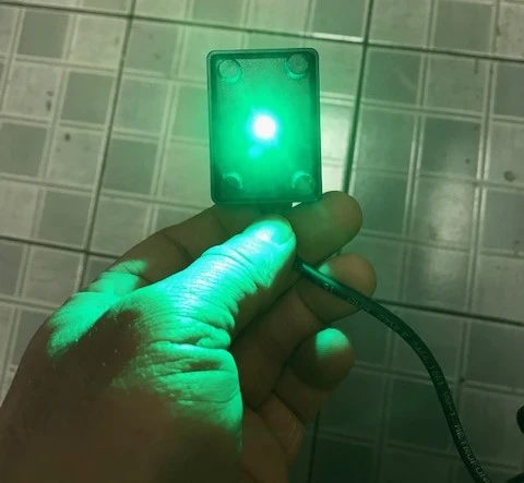 Månelys lampe med led spot (Grønt lys) til at lægge ovenpå glasset.